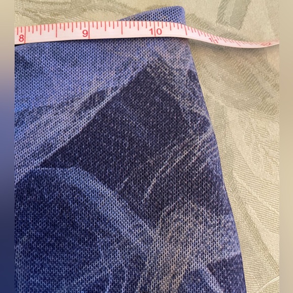 New Nike Dri-Fit Abstract Print Mesh Leggings Compression Short Built In XS TP - Picture 10 of 16